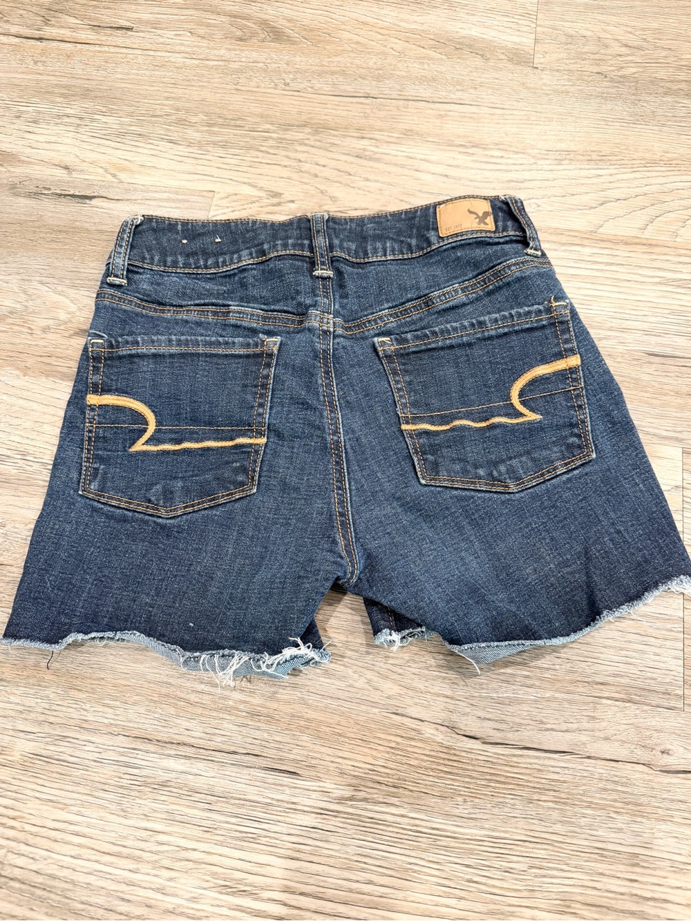 American Eagle Superstretch Denim Jean Shorts 4 - Picture 6 of 6